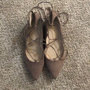 Pointed Gladiator Flats